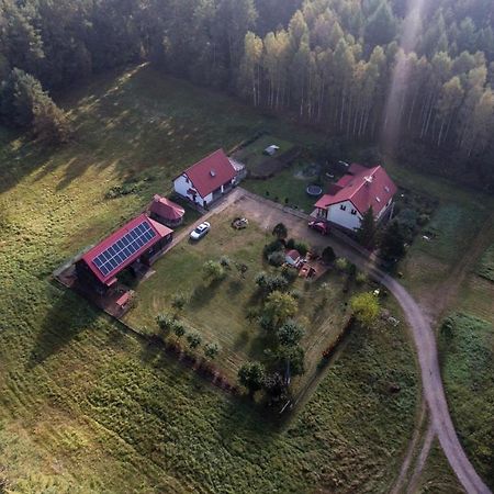 Pokoje W Lesie Miłomłyn エクステリア 写真